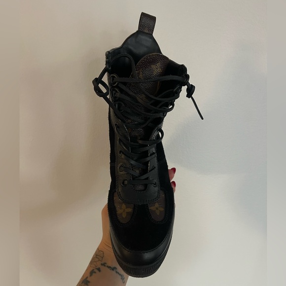 Louis Vuitton Laureate Platform Desert Boot - Picture 2 of 11